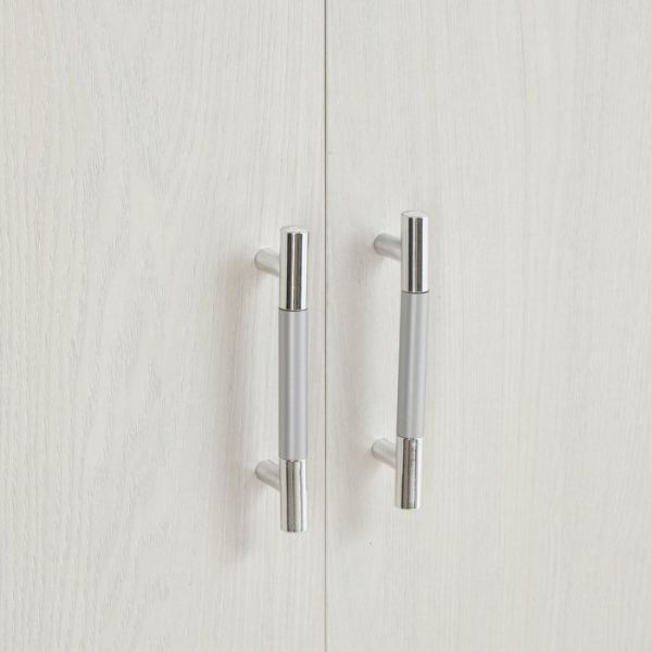 Шкаф трёхстворчатый Бася-1 2100х1200х560 дуб сонома/ясень анкор светлый