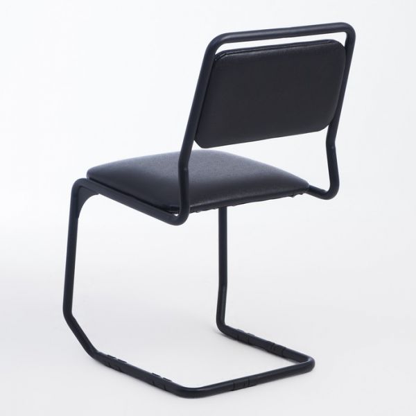 Стул офисный "Кинетик" Чёрный матовый/чёрный