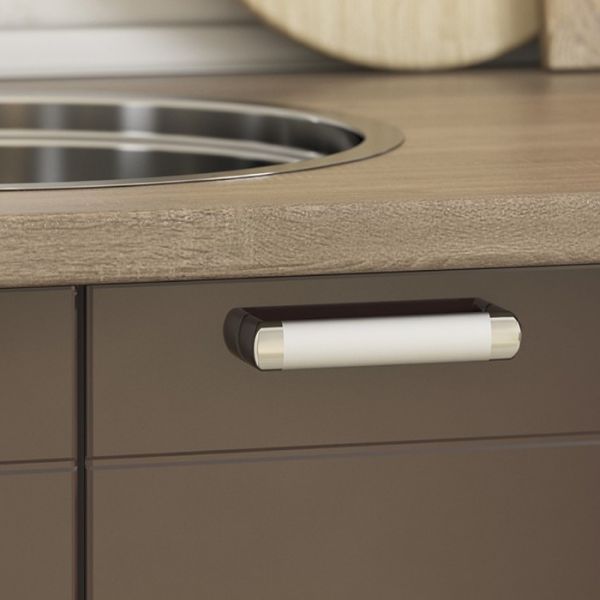 Кухонный гарнитур Виктория 1800х600 белый/крем глянец/шоколад глянец