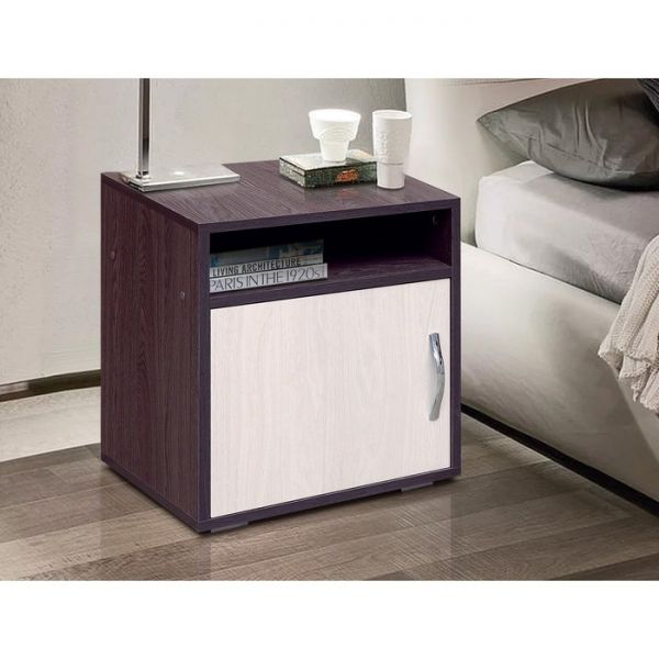 Спальня «Венеция 9», кровать 140 ? 200 см, шкаф 3-х дверный, 2 тумбочки, комод, стол туалетный